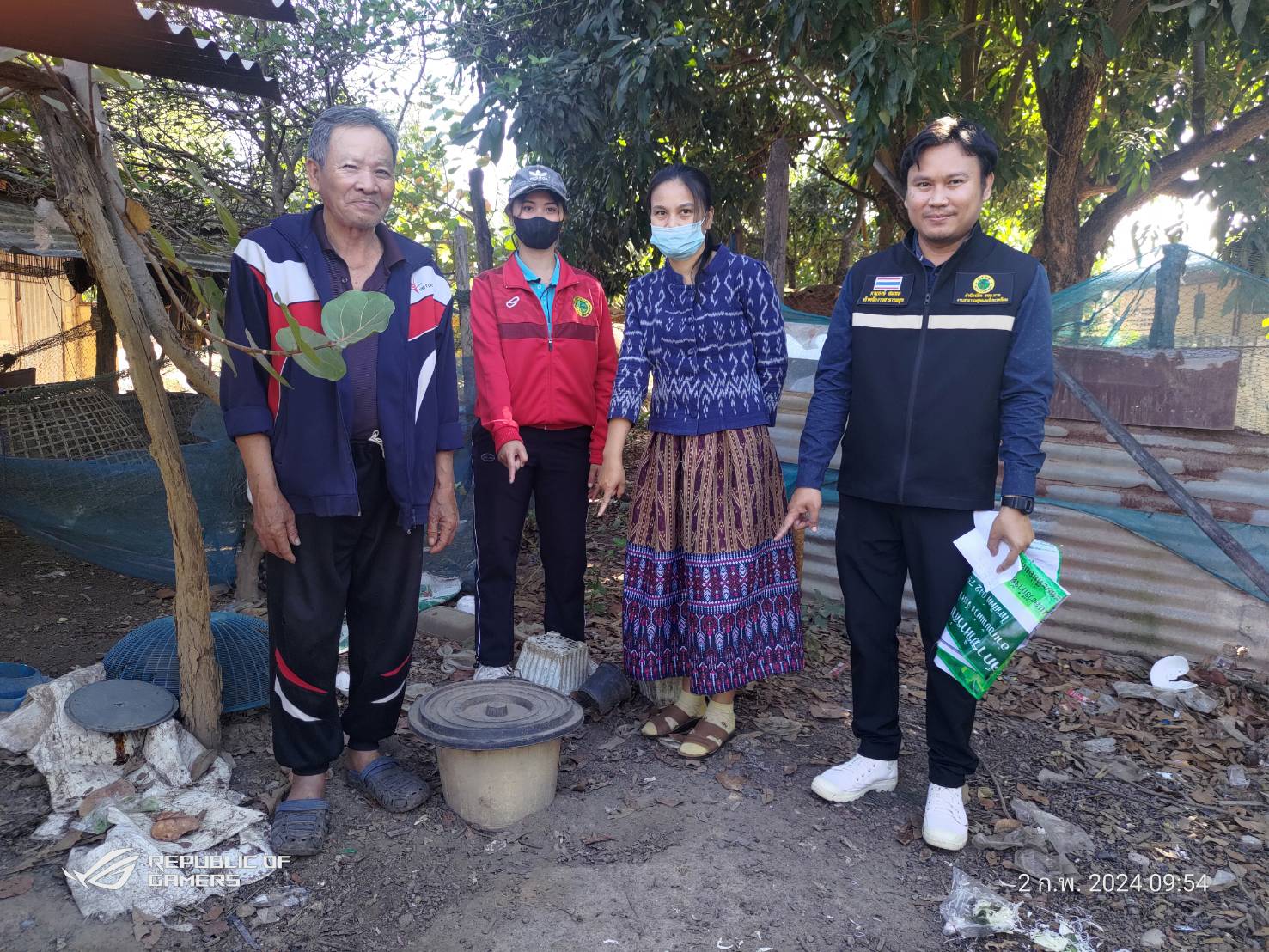 ภาพกิจกรรมลงพื้นที่ติดตามผลการดำเนินงานโครงการถังขยะเปียกลดโลกร้อน ขององค์กรปกครองส่วนท้องถิ่น